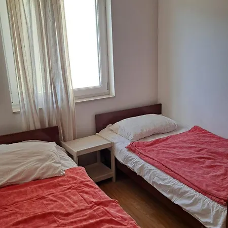Sidrana Apartment